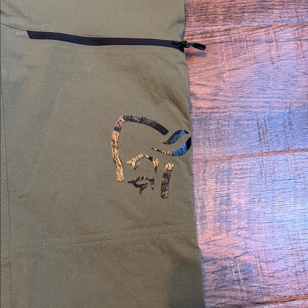 Phenomenal men’s Norrona brand Norwegian heavy duty sports shorts. Size m - Picture 4 of 9